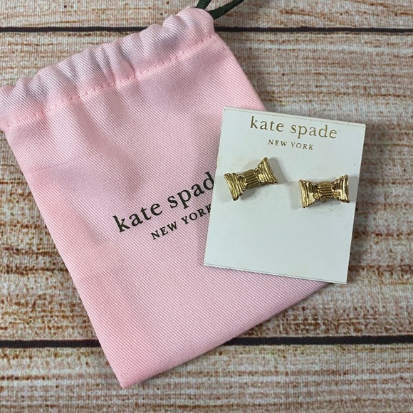 Kate Spade Grosgrain NWT “All Wrapped Up” Bow Earrings - Picture 1 of 9